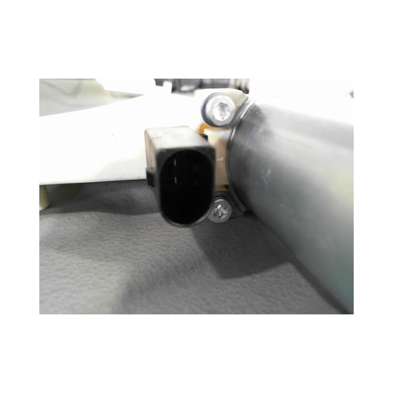 MECANISME+MOTEUR LEVE-GLACE AVANT DROIT MERCEDES CLASSE A 2004-