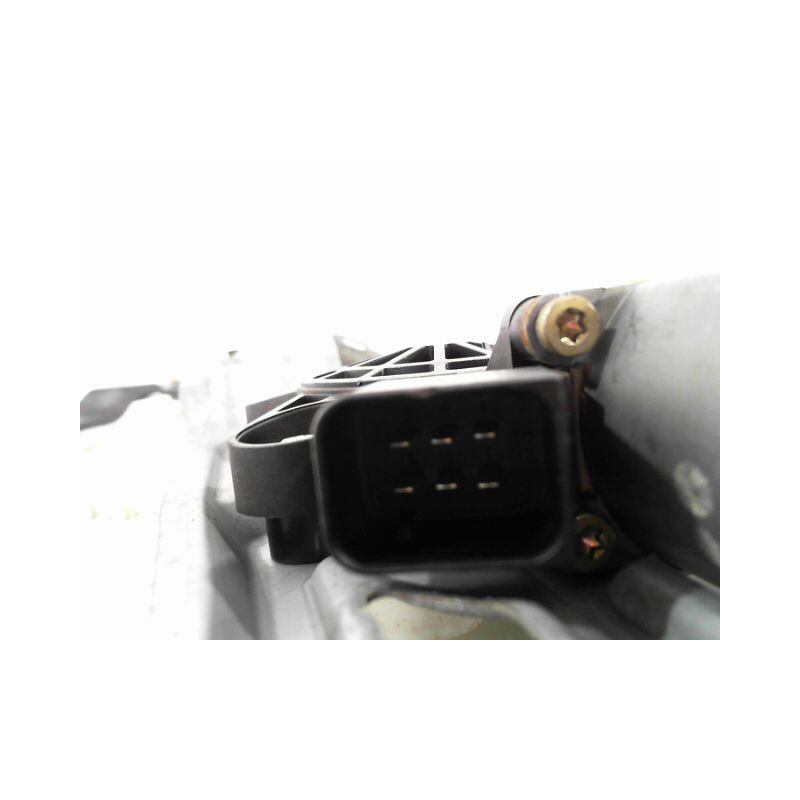 MECANISME+MOTEUR LEVE-GLACE AVANT DROIT MERCEDES CLASSE C 2000-