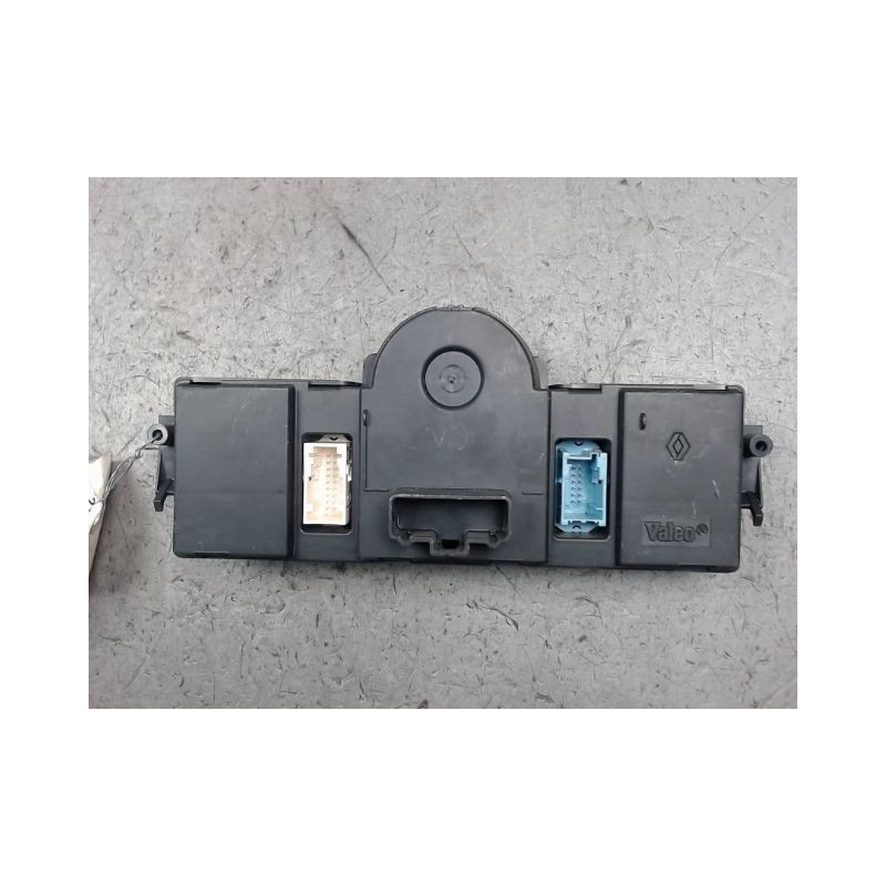 COMMANDE DE CHAUFFAGE RENAULT MEGANE II PH1 02-05
