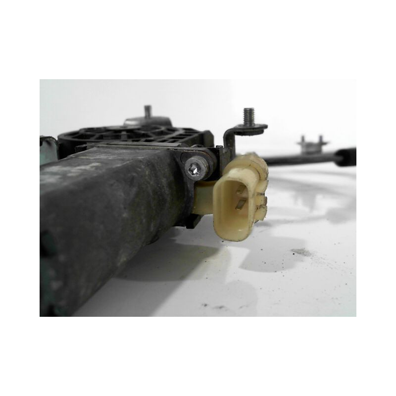 MECANISME+MOTEUR LEVE-GLACE AVANT GAUCHE HYUNDAI GETZ -05