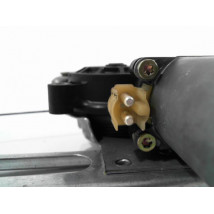 MECANISME+MOTEUR LEVE-GLACE AVANT DROIT MERCEDES CLASSE A 2001 -