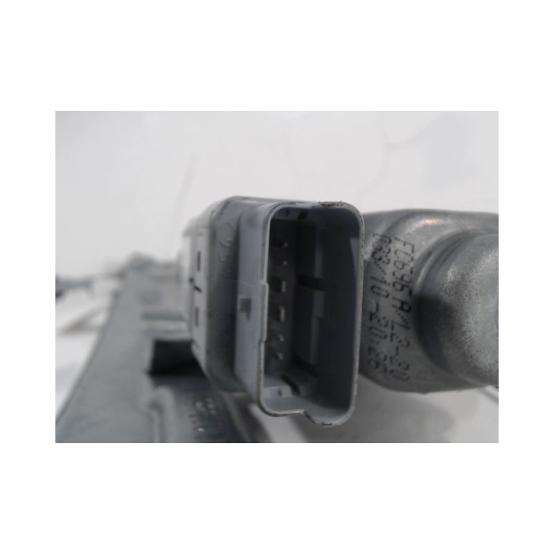 MECANISME+MOTEUR LEVE-GLACE AVANT GAUCHE PEUGEOT 207 5P