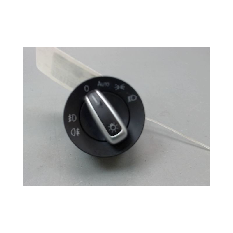 INTERIEUR COMMANDE PHARES VOLKSWAGEN PASSAT BERL. VI (36) 2010-...