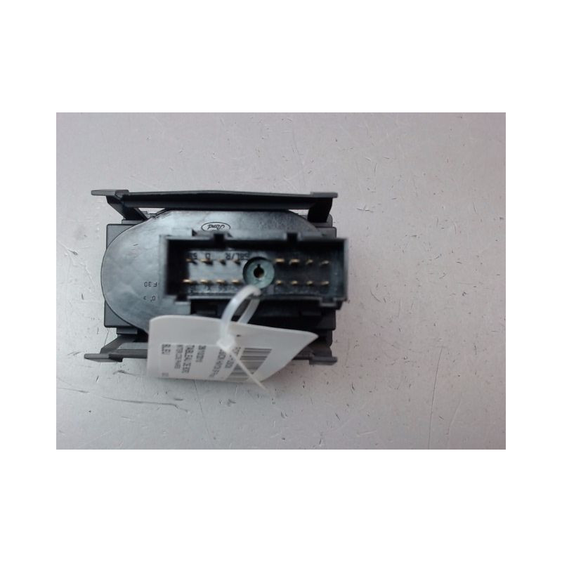 INTERIEUR COMMANDE PHARES FORD FUSION Phase 2 2005-...