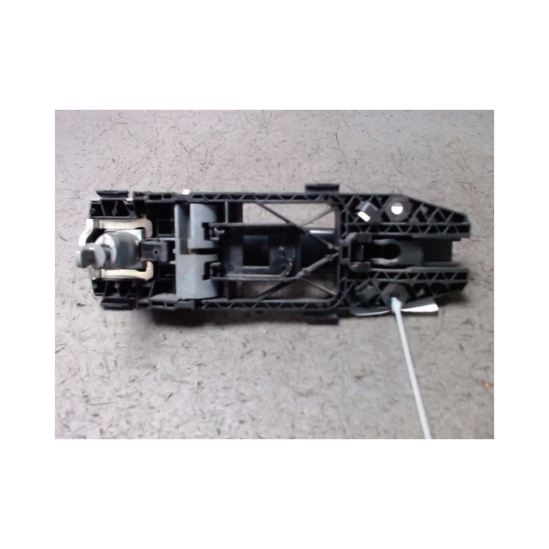 POIGNEE EXTERIEURE PORTE AVANT GAUCHE VOLKSWAGEN POLO 2009-