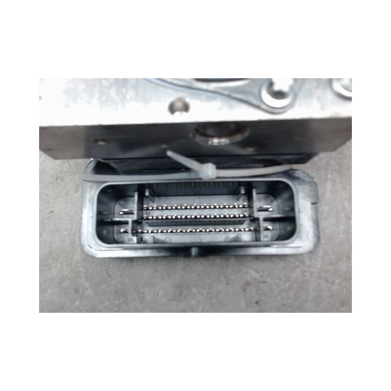 UNITE HYDRAULIQUE ABS RENAULT TWINGO