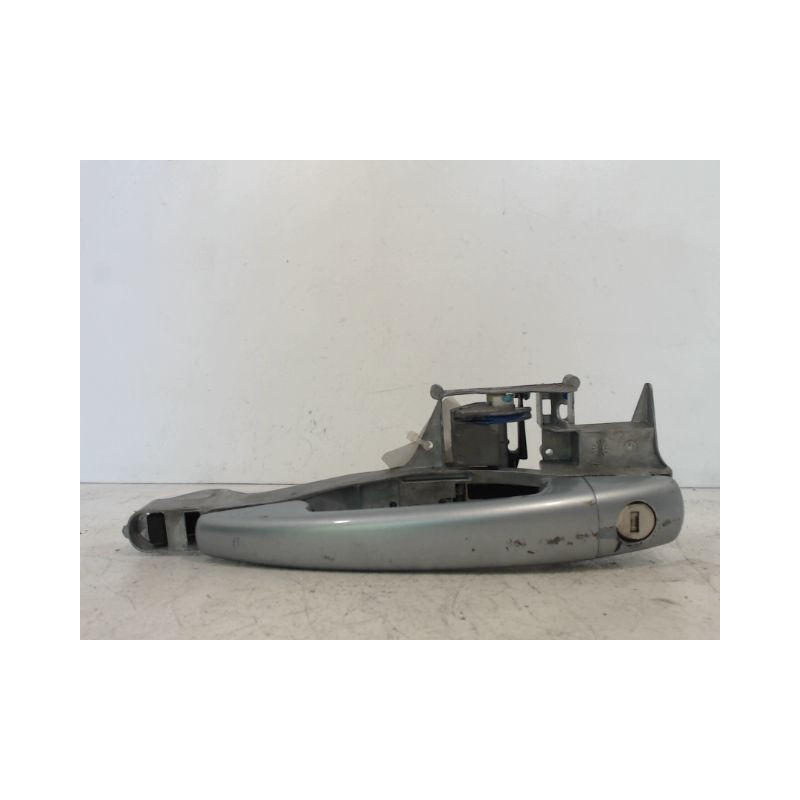 POIGNEE EXTERIEURE PORTE AVANT GAUCHE PEUGEOT 207