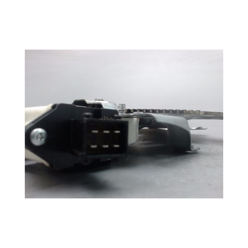 MECANISME+MOTEUR LEVE-GLACE AVANT GAUCHE OPEL VECTRA BERL. III Phase 1 (C) 2002-2005