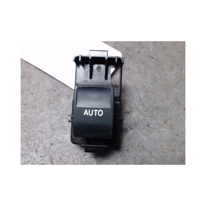 COMMANDE LEVE-GLACE PORTE ARG TOYOTA PRIUS