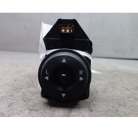 COMMANDE RETROVISSEUR EXT ELECTRIQUE