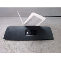 COMMANDE LEVE-GLACE PORTE AVD AUDI A1