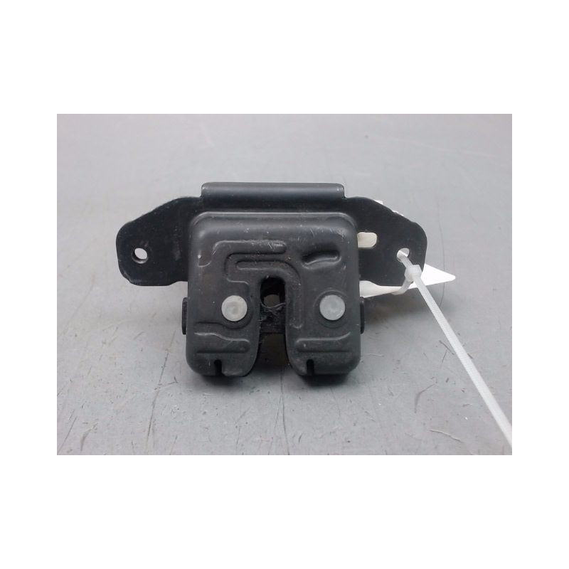 SERRURE HAYON  TOYOTA AURIS I Phase 2 2010-2012