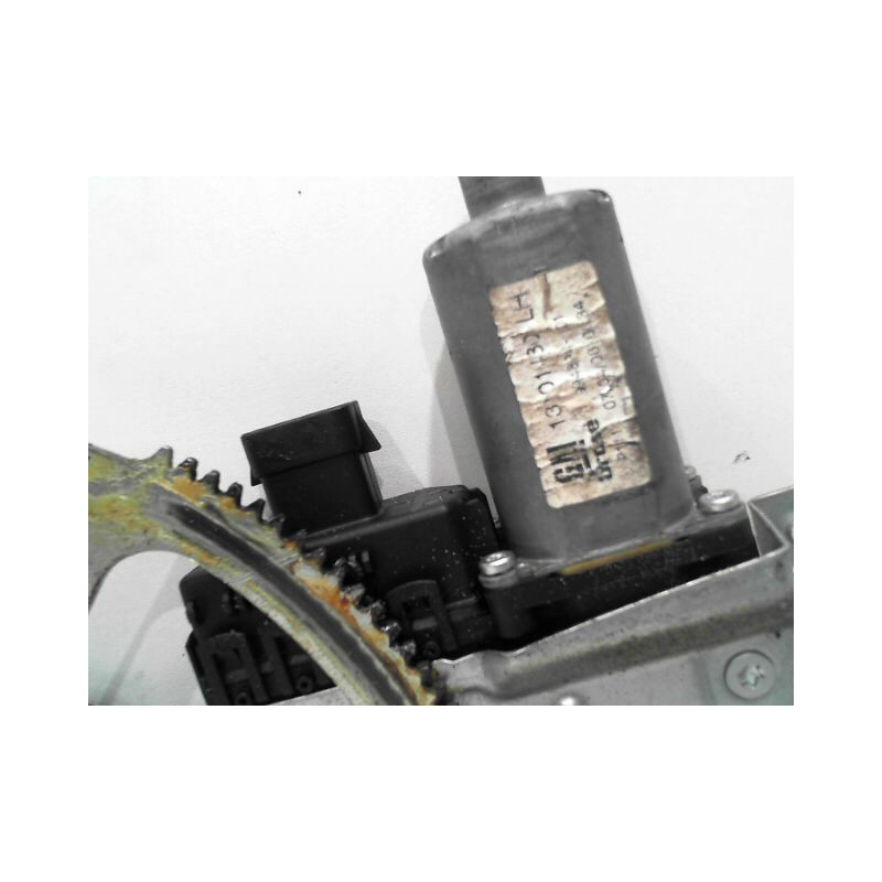 MECANISME+MOTEUR LEVE-GLACE AVANT GAUCHE OPEL ASTRA 2004-