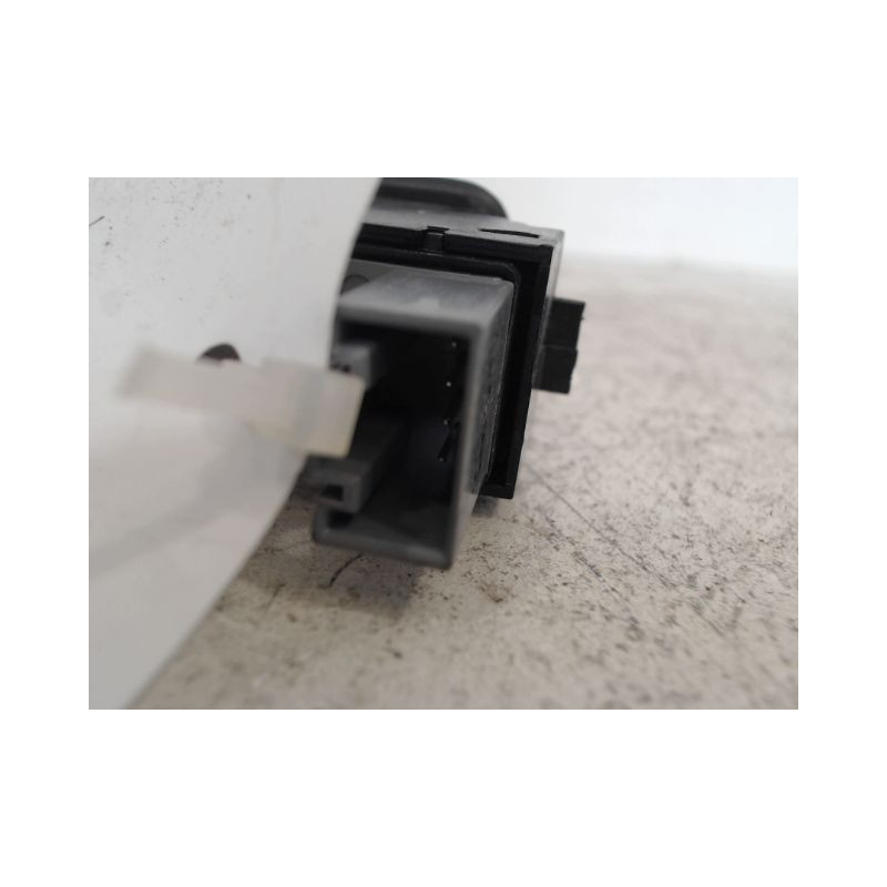 COMMANDE LEVE-GLACE PORTE ARD VOLKSWAGEN POLO