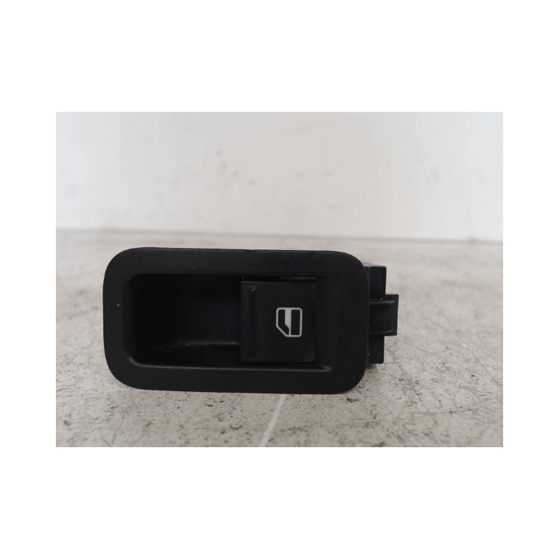 COMMANDE LEVE-GLACE PORTE ARG VOLKSWAGEN POLO