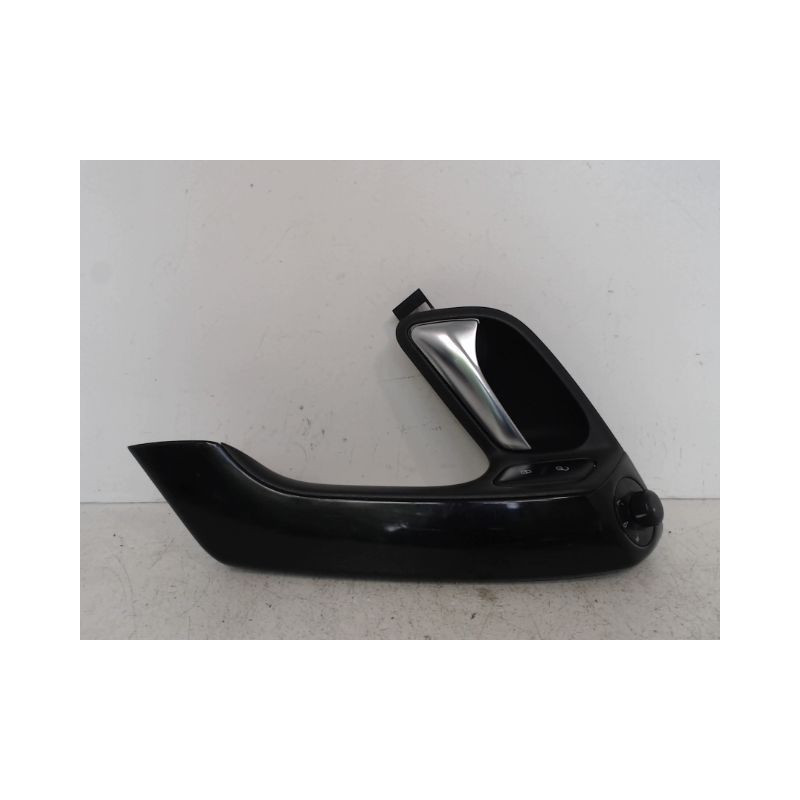 POIGNEE INTERIEURE PORTE AVANT GAUCHE VOLKSWAGEN POLO