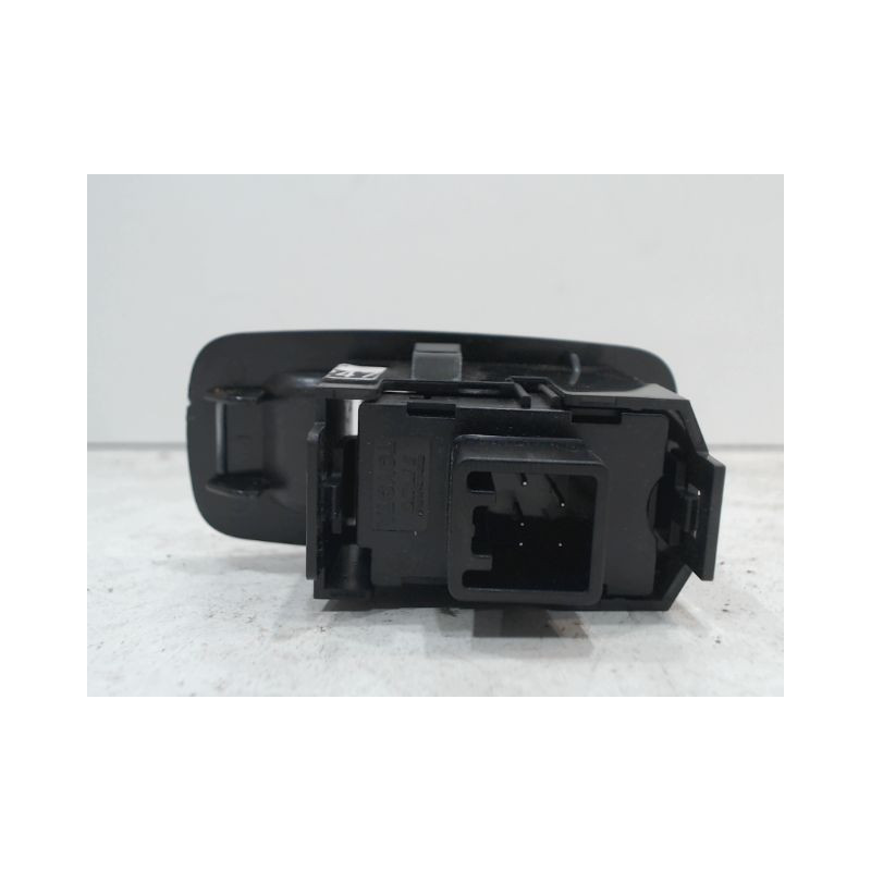 COMMANDE LEVE-GLACE PORTE ARG TOYOTA COROLLA