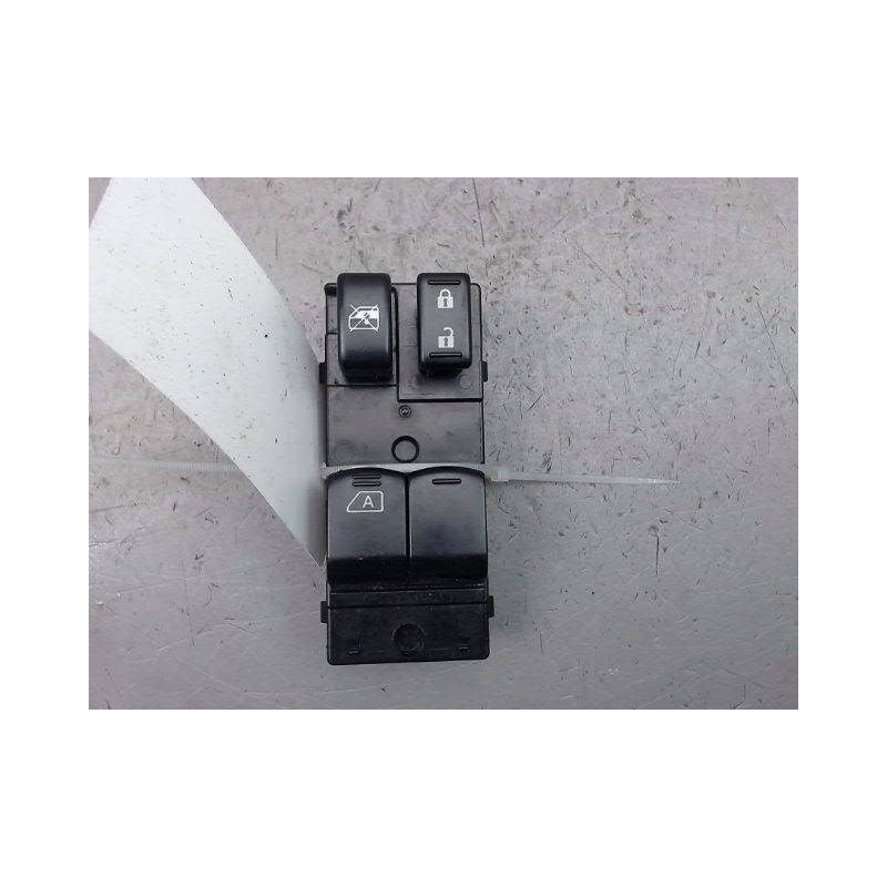COMMANDE LEVE-GLACE PORTE AVG NISSAN MICRA 2009-