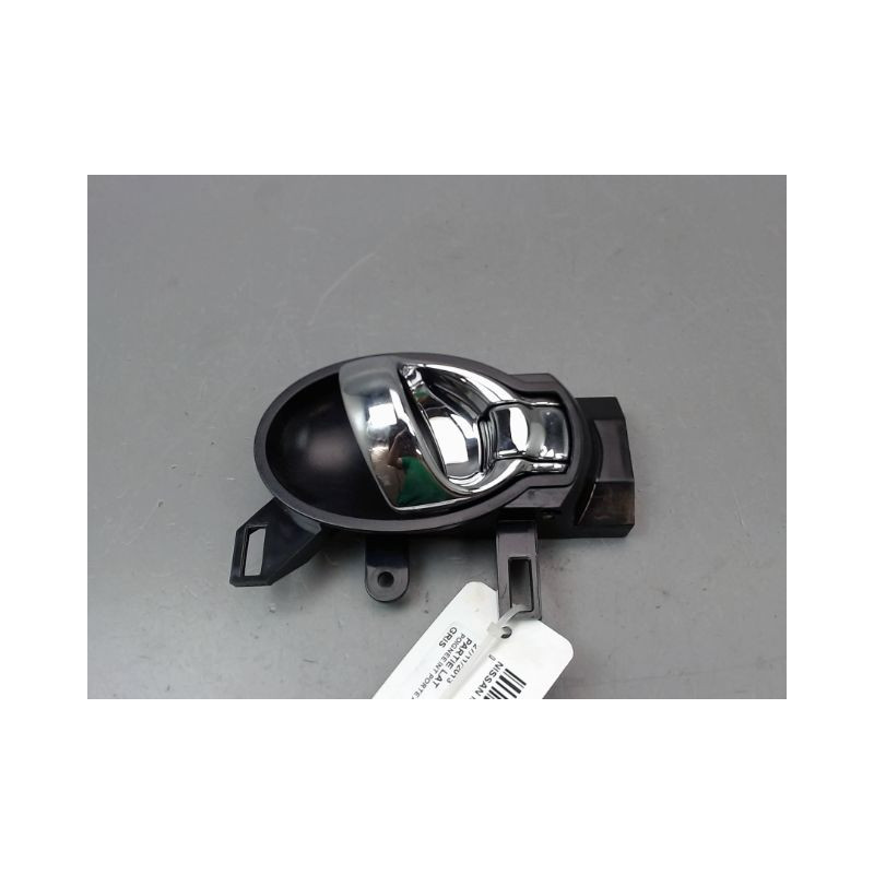 POIGNEE INTERIEURE PORTE AVANT DROIT NISSAN MICRA 2009-