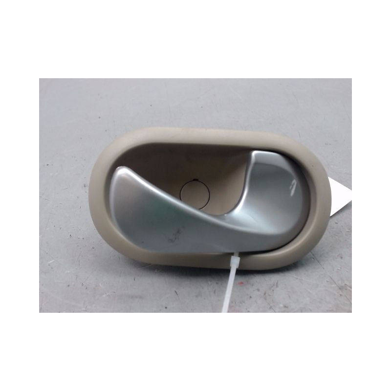 POIGNEE INTERIEURE PORTE ARRIERE DROIT RENAULT GRAND MODUS Phase 2 2008-...