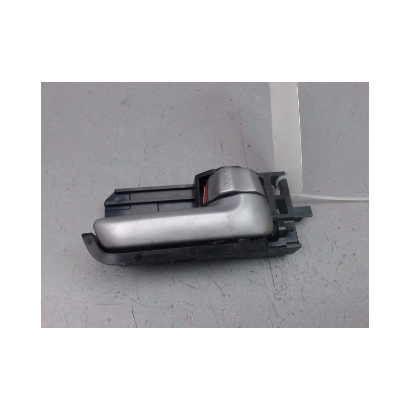POIGNEE INTERIEURE PORTE AVANT DROIT SUZUKI SWIFT III 2005-2011