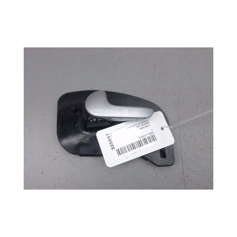 POIGNEE INTERIEURE PORTE AVANT GAUCHE OPEL CORSA III Phase 2 (C) 2003-2006