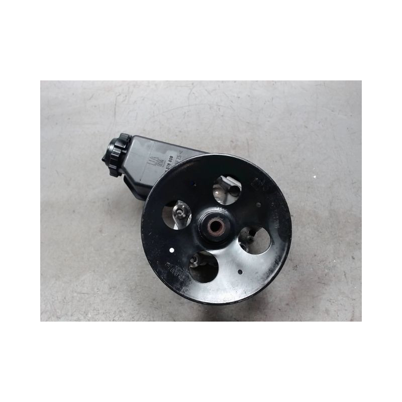 POMPE DIRECTION ASSISTEE OPEL VECTRA 95-99