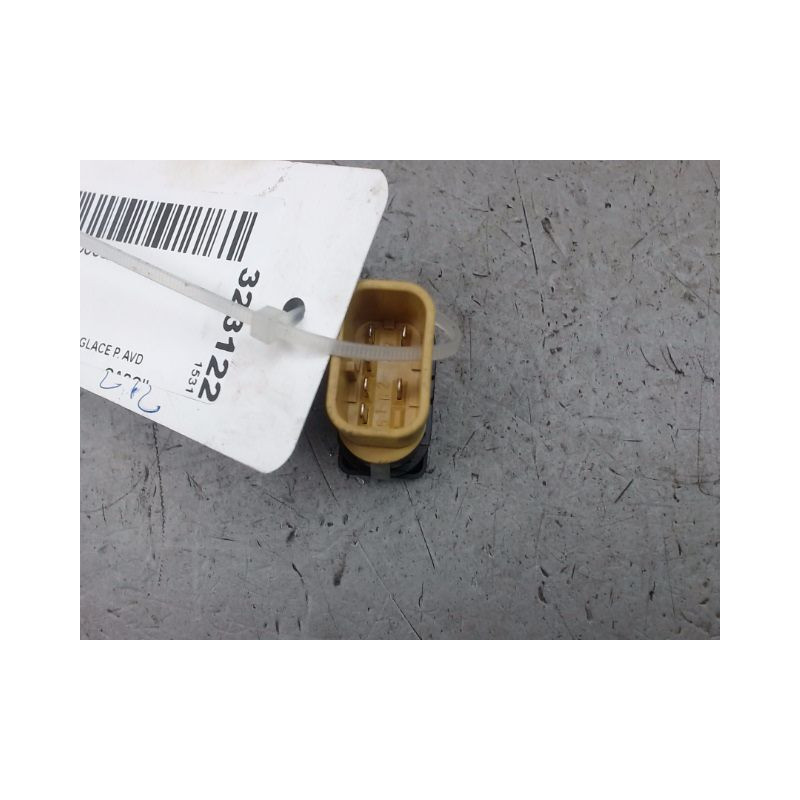 COMMANDE LEVE-GLACE PORTE AVD FORD FOCUS II Phase 1 2004-2007