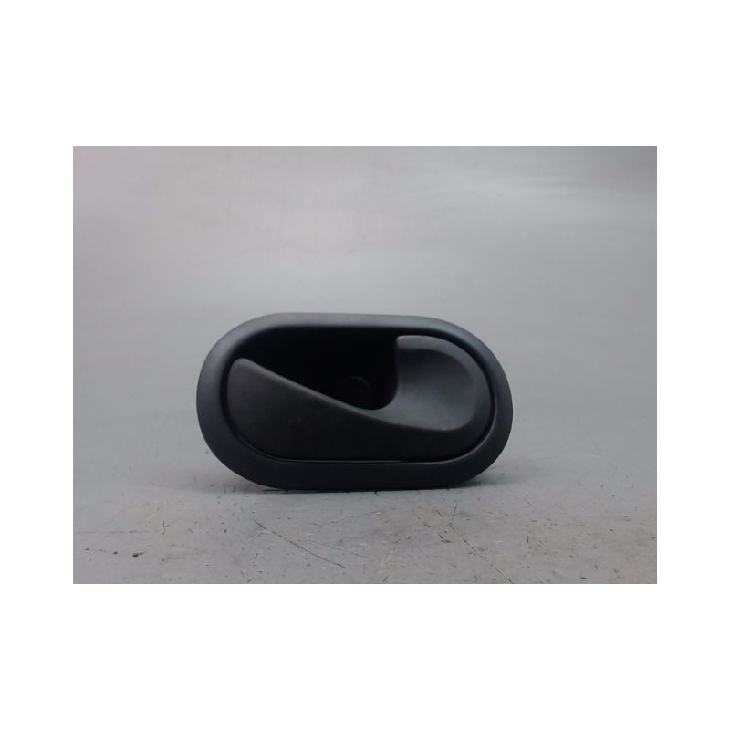 POIGNEE INTERIEURE PORTE ARRIERE DROIT RENAULT CLIO III Phase 1 2005-2009