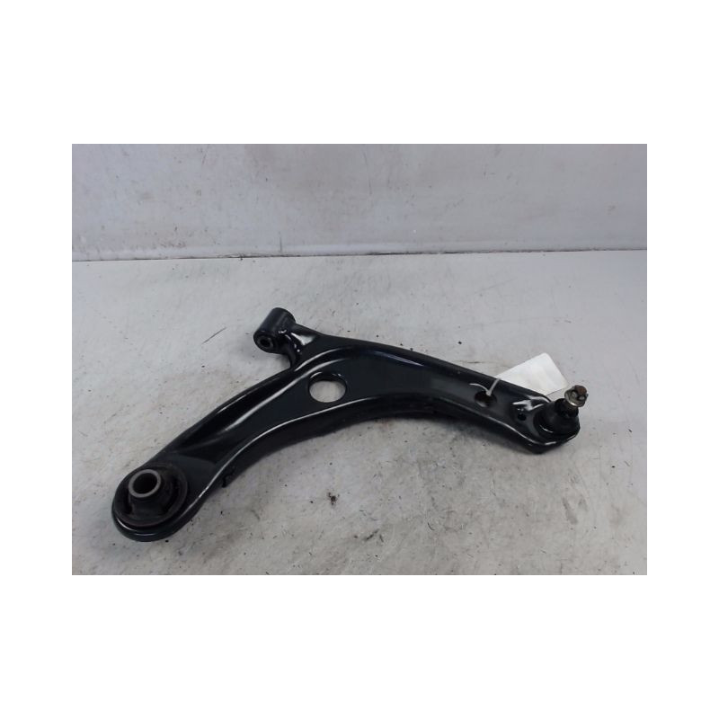 TRIANGLE INFERIEUR AVANT DROIT CITROEN C4