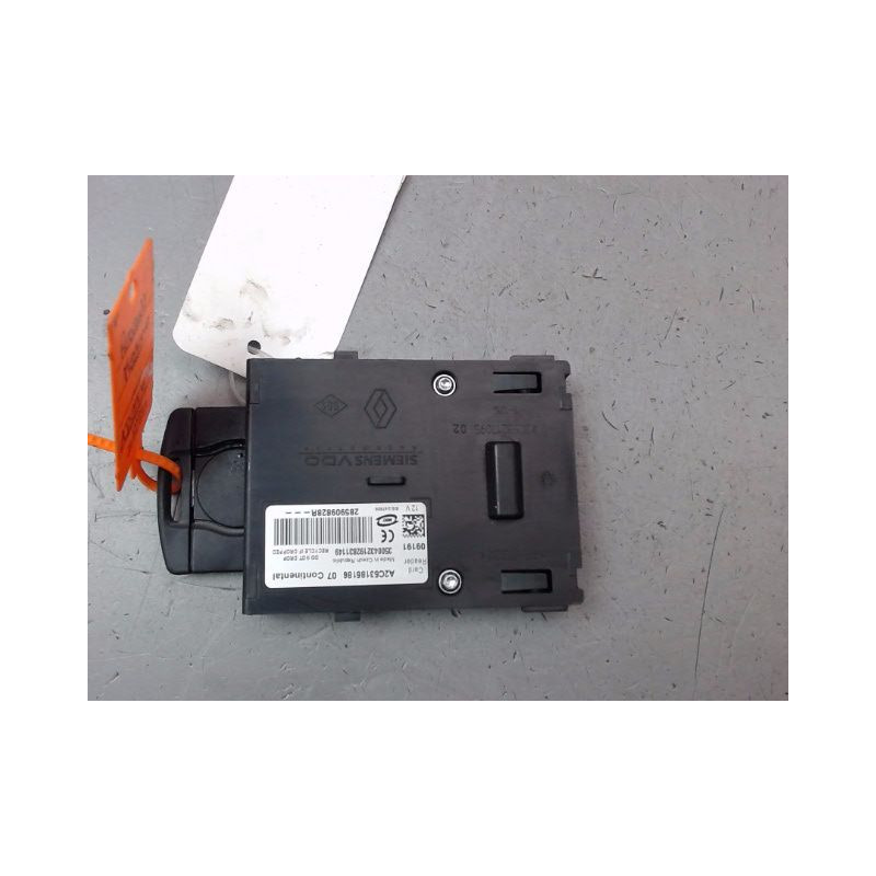 LECTEUR DE CARTE RENAULT MEGANE III Phase 1 2008-2012