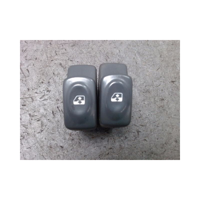 COMMANDE LEVE-GLACE PORTE AVG RENAULT MEGANE