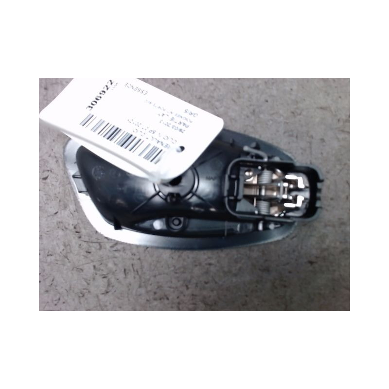 POIGNEE INTERIEURE PORTE AVANT GAUCHE RENAULT CLIO IV 2012-