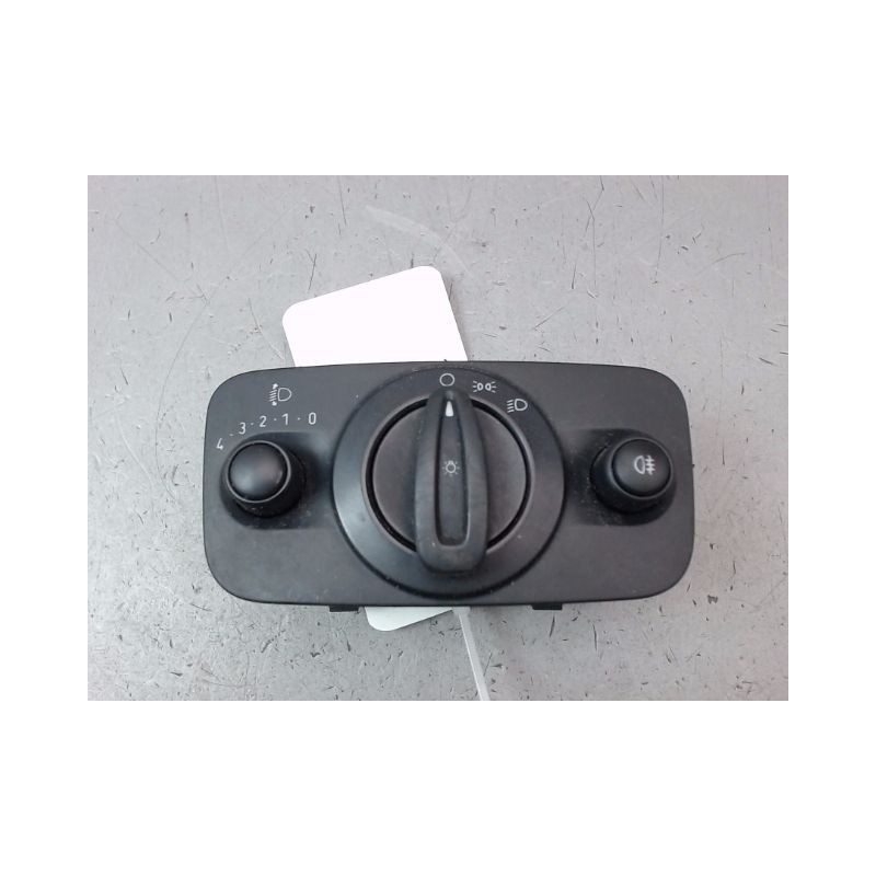 INTERIEUR COMMANDE PHARES FORD FIESTA