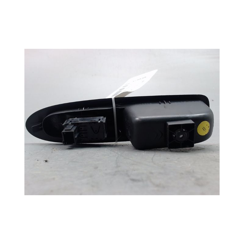 COMMANDE LEVE-GLACE PORTE ARD CITROEN C4 II Phase 1 (B71) 2010-2015