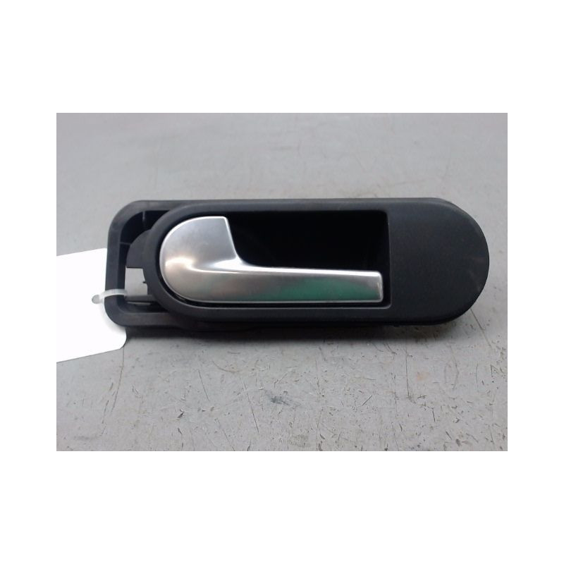 POIGNEE INTERIEURE PORTE ARRIERE GAUCHE VOLKSWAGEN GOLF PLUS Phase 1 (1K) 2005-2009