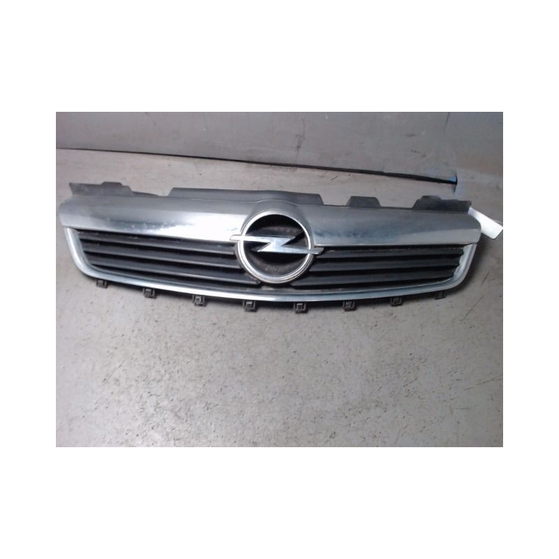 CALANDRE OPEL ZAFIRA 2005-