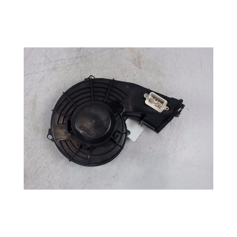 MOTEUR VENTILATEUR CHAUFFAGE OPEL MERIVA 2003-2005