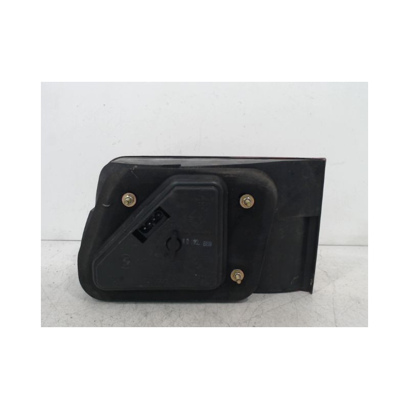 FEU ARRIERE INTERIEUR GAUCHE B.M.W. SERIE 5