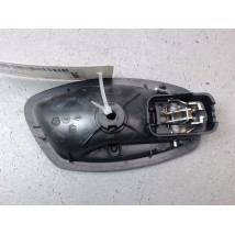 POIGNEE INTERIEURE PORTE AVANT GAUCHE RENAULT SCENIC MONOSP. III Phase 1 2009-2011