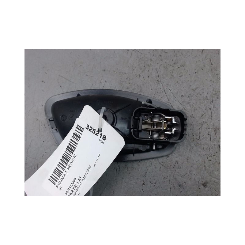POIGNEE INTERIEURE PORTE AVANT GAUCHE RENAULT MEGANE III Phase 1 2008-2012