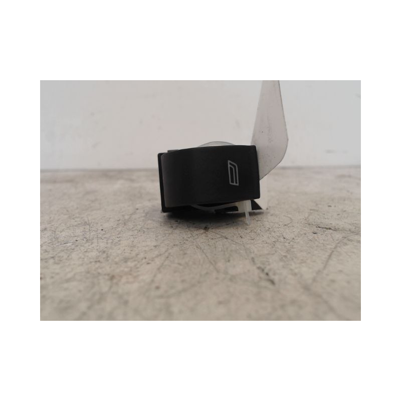 COMMANDE LEVE-GLACE PORTE ARD AUDI A6