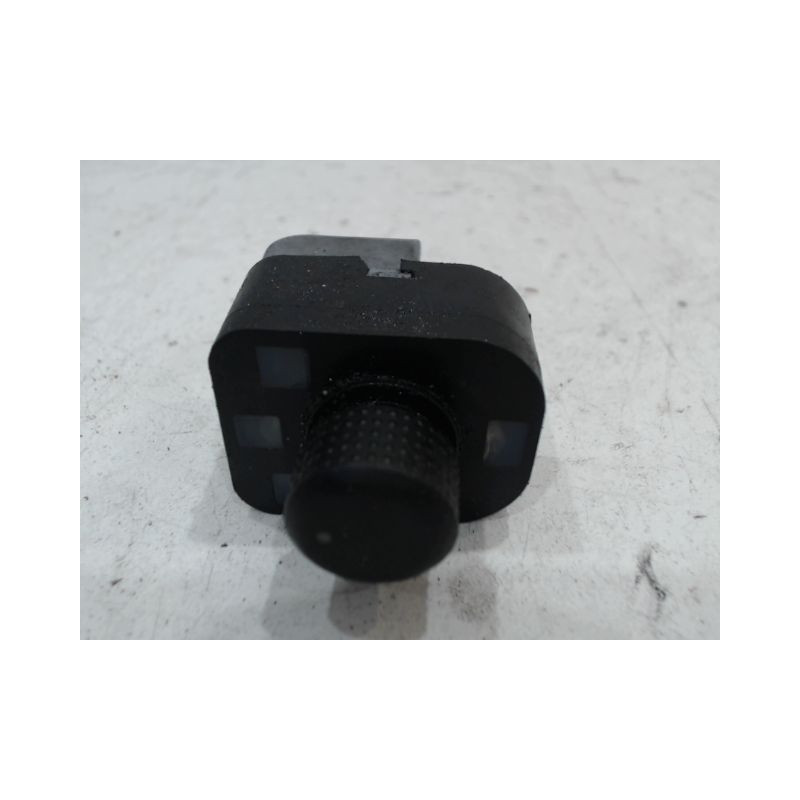 COMMANDE RETROVISSEUR EXTERIEUR ELECTRIQUE SEAT ALTEA