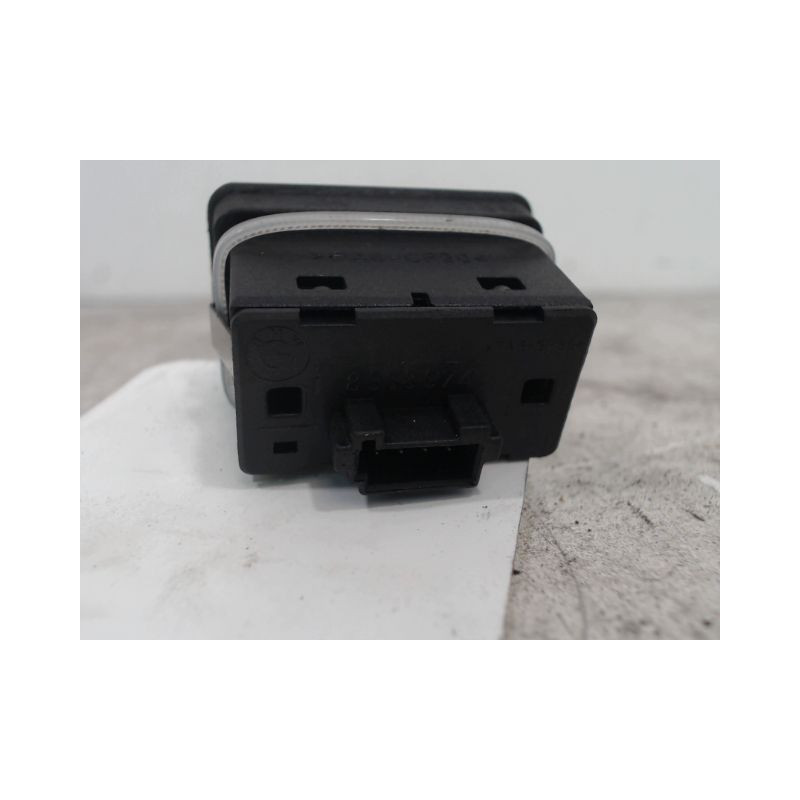 COMMANDE LEVE-GLACE PORTE ARG B.M.W. SERIE 5