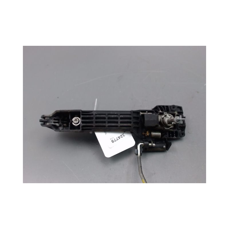 POIGNEE EXTERIEURE PORTE AVANT GAUCHE TOYOTA COROLLA VERSO 2004-2007