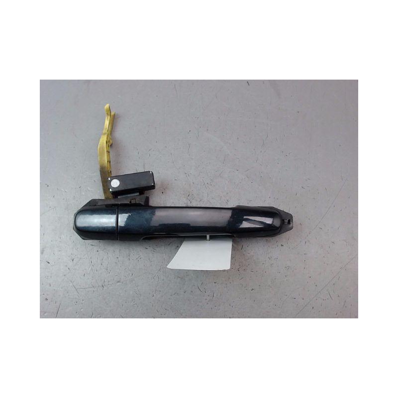 POIGNEE EXTERIEURE PORTE ARRIERE DROIT TOYOTA COROLLA VERSO 2004-2007
