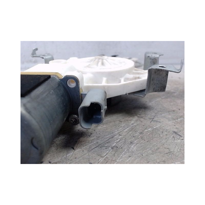 MECANISME+MOTEUR LEVE-GLACE AVANT DROIT NISSAN MICRA 2009-