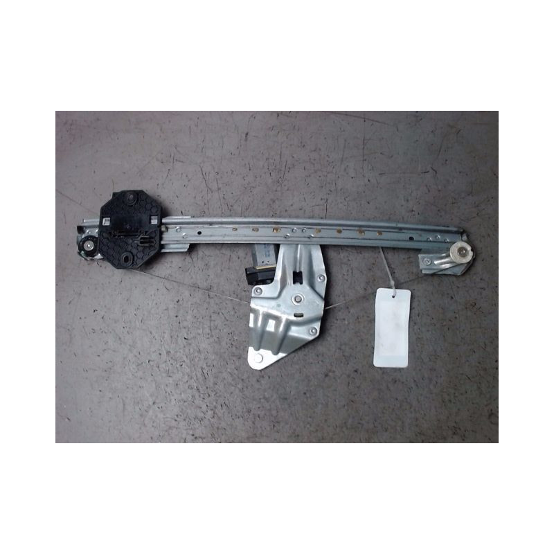 MECANISME+MOTEUR LEVE-GLACE AVANT GAUCHE DACIA SANDERO