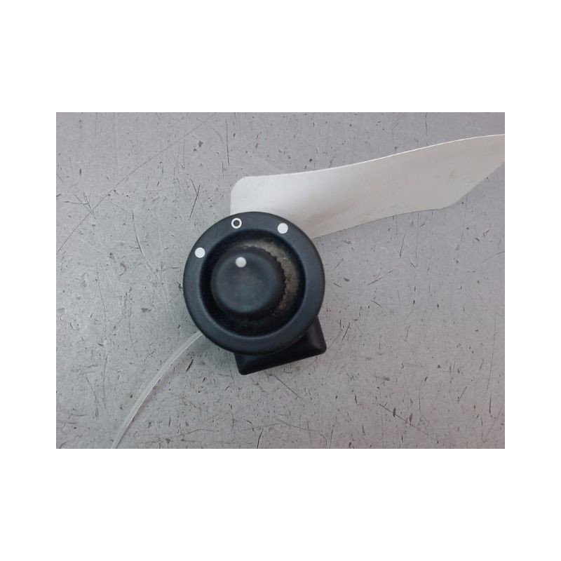 COMMANDE RETROVISSEUR EXTERIEUR ELECTRIQUE RENAULT CLIO II Phase 2 2001-2006