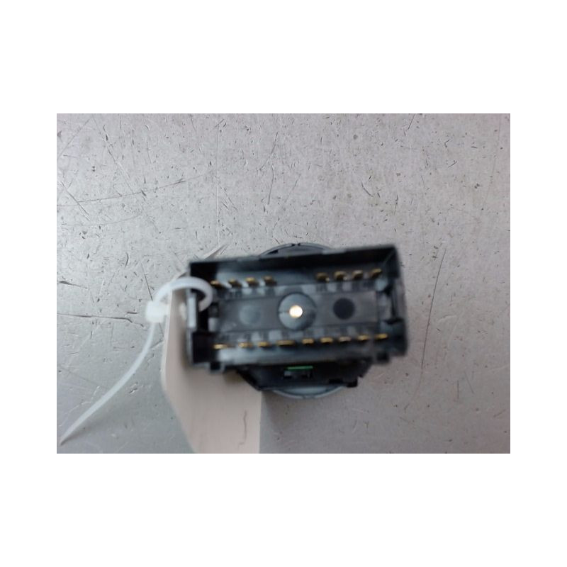 INTERIEUR COMMANDE PHARES SKODA FABIA II Phase 1 (54) 2007-2010